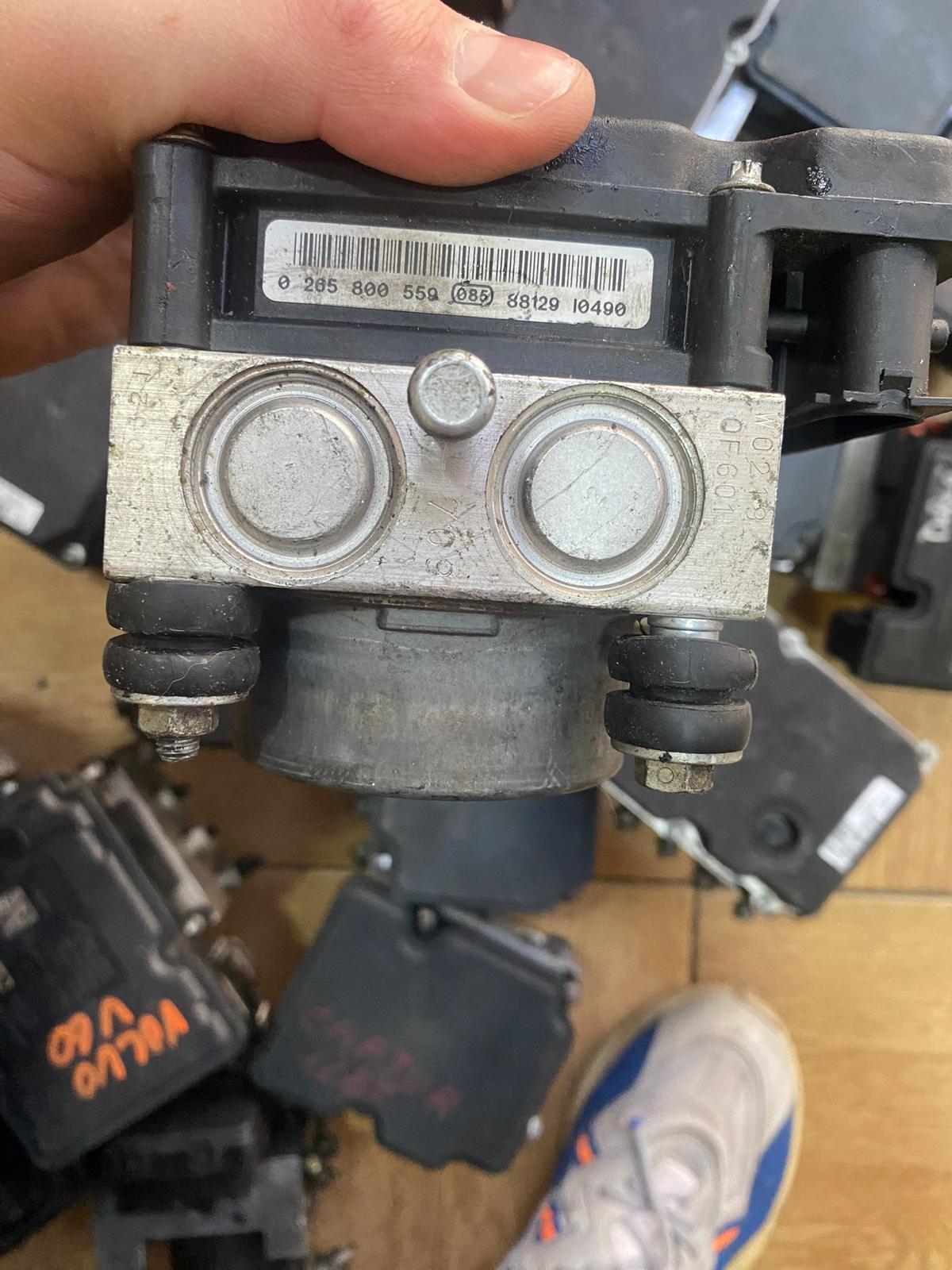  RENAULT ABS POMPA BEYNİ 0265800559 8200747140 0265232077  